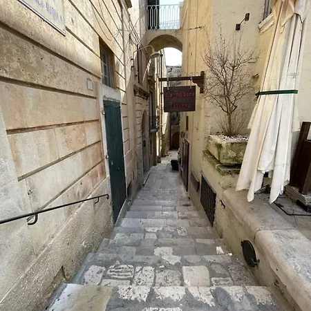 Giugi * Matera